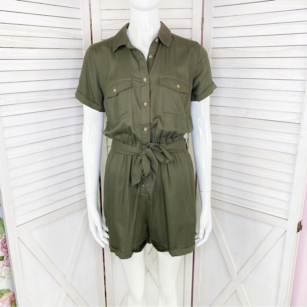 Juniors SO Cuffed Hem Button Front Utility Romper Shorts Olive Green Small‎